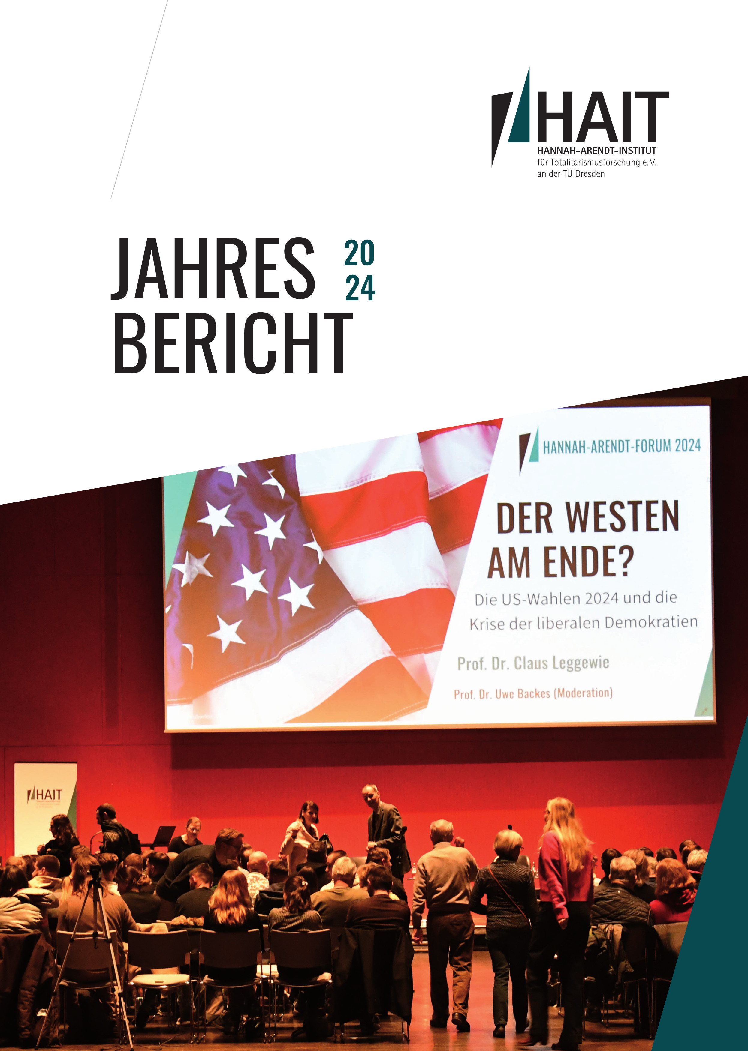 Cover des Jahresberichts mit Foto einer Veranstaltung